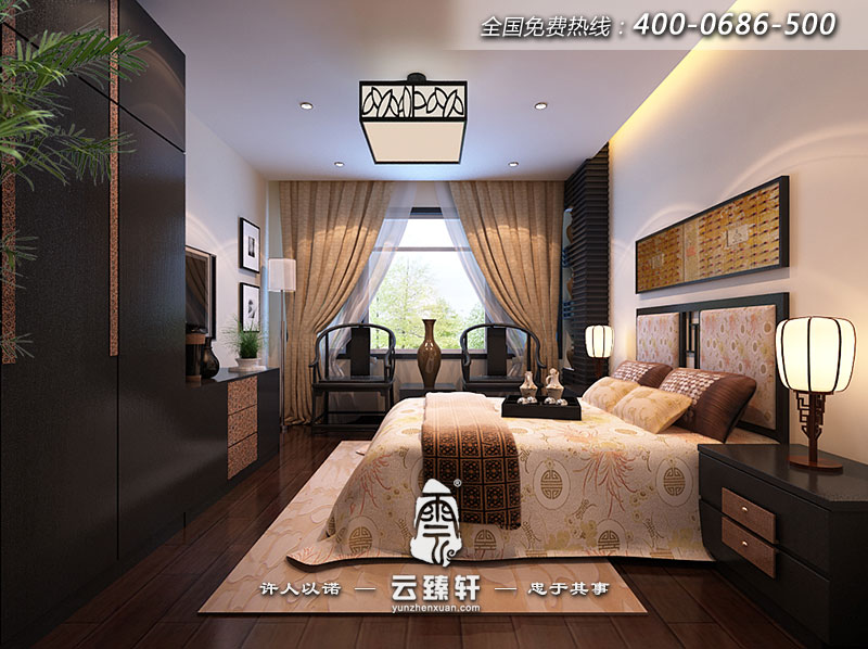 小戶型的臥室裝修的很有古典韻味,中式氣息濃厚